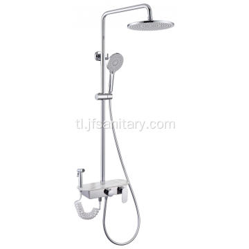 Puting marmol shower set sa sprayer.